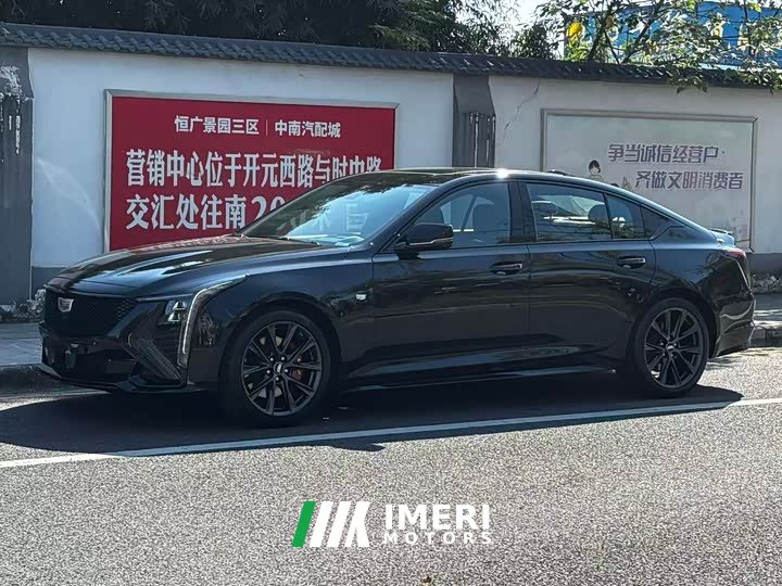 Cadillac CT5 28T Track Performance Edition with Peak Track Package - ავტომობილი ჩინეთიდან
