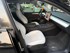Tesla Model Y Rear-Wheel Drive - ფოტო 10
