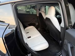 Tesla Model Y Rear-Wheel Drive - ფოტო 9