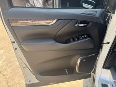 Toyota Alphard Hybrid 2.5L Premium Edition - ფოტო 7