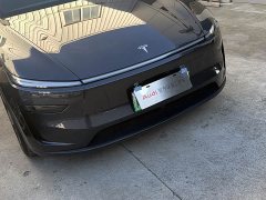 Tesla Model Y Rear-Wheel Drive - ფოტო 10
