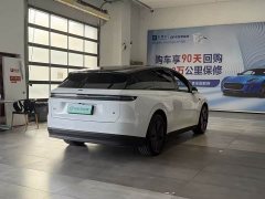 Li Auto i6 Two-Wheel Drive Standard - ფოტო 7