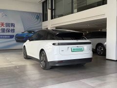 Li Auto i6 Two-Wheel Drive Standard - ფოტო 9