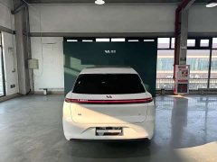 Li Auto L6 Max Smart Refresh Edition - ფოტო 4