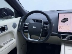 Li Auto L8 Max - ფოტო 15