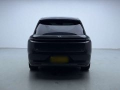 Li Auto L8 Max - ფოტო 4