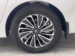 Buick GL8 New Energy Lusang Smart Comfort Edition - ფოტო 17