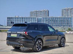 Lynk & Co Geely Lynk & Co 09 EM-P 2021 2.0T PHEV Ultra 6-Seater - ფოტო 8