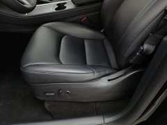 Tesla Model Y 2021 Standard Range RWD - ფოტო 20