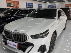 BMW 5 Series 530Li Premier M Sport Package - ფოტო 3