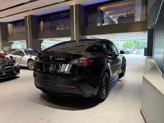 Tesla Model Y 2022 Facelift Rear-Wheel Drive - ფოტო 19