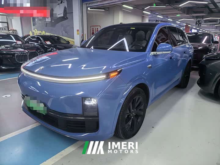 Li Auto L8 Pro - ავტომობილი ჩინეთიდან