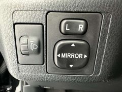 Toyota Yaris L Zhixuan X 1.5L CVT Luxury Plus - ფოტო 12