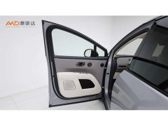 Li Auto i8 Standard Edition - ფოტო 11