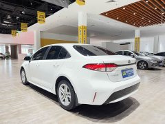 Toyota Corolla Hybrid 1.8H E-CVT Luxury - ფოტო 3