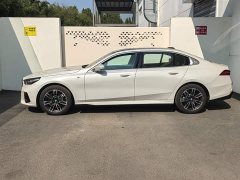 BMW 5 Series 530Li Premier M Sport Package - ფოტო 3