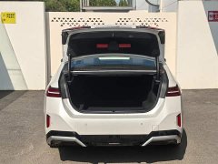 BMW 5 Series 530Li Premier M Sport Package - ფოტო 6