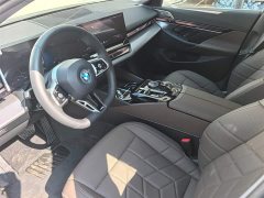 BMW 5 Series 530Li Premier M Sport Package - ფოტო 8