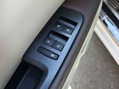 Buick GL8 Land Executive Cabin 652T Luxury - ფოტო 10