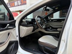 BYD Qin PLUS Glory Edition DM-i 55KM Leading - фото 4