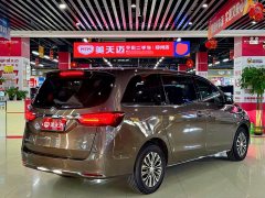 Buick GL8 2023 Land Business Class Comfort Edition - ფოტო 4