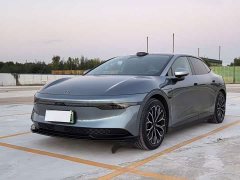 Zeekr 007 Rear-Wheel Drive Smart Driving Edition 75kWh - ფოტო 1