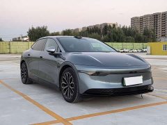 Zeekr 007 Rear-Wheel Drive Smart Driving Edition 75kWh - ფოტო 3