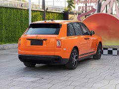 Rolls-Royce Cullinan Black Badge - ფოტო 4