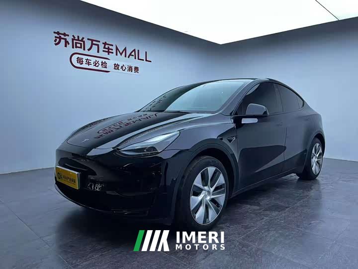 Tesla Model Y Facelift Rear-Wheel Drive