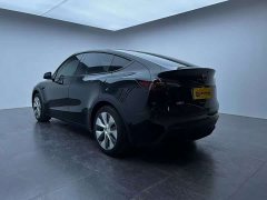 Tesla Model Y 2022 Facelift Rear-Wheel Drive - ფოტო 9