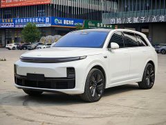 Li Auto L7 Pro - ფოტო 1