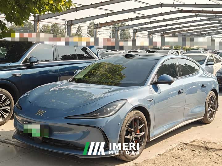 IM Motors Zhiji L6 2024 Max Standard Edition - ავტომობილი ჩინეთიდან