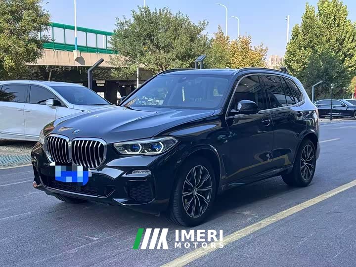 BMW X5 (Imported) Facelift xDrive40i M Sport Package - ავტომობილი ჩინეთიდან