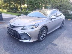 Toyota Camry 2.5G Luxury - ფოტო 1