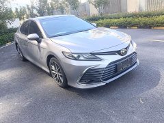 Toyota Camry 2.5G Luxury - ფოტო 3