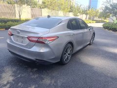 Toyota Camry 2.5G Luxury - ფოტო 4