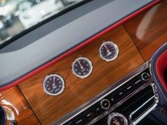 Bentley Flying Spur 4.0T V8 Standard Edition - ფოტო 9