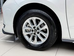 Toyota Gravia 2.5L Hybrid Comfort Edition - ფოტო 3