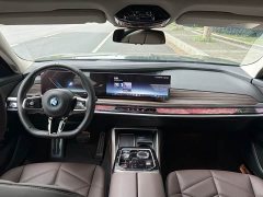 BMW i7 2023 eDrive50L Leading M Sport Package - ფოტო 12