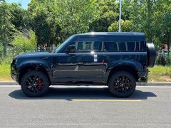 Land Rover Defender Facelift 90 3.0T P400 XS - ფოტო 7