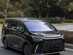 Lexus LM 2023 500h Six-Seat Premium Edition - ფოტო 3
