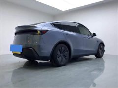 Tesla Model Y Rear-Wheel Drive Launch Edition - ფოტო 7