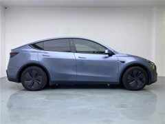 Tesla Model Y Rear-Wheel Drive Launch Edition - ფოტო 8