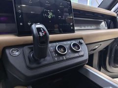 Land Rover Defender 110 3.0T P400 X-Dynamic HSE - ფოტო 9