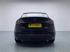 Tesla Model Y Rear-Wheel Drive - ფოტო 14