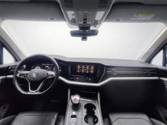 Volkswagen Touareg 2022 2.0TSI Pilot Special Edition - ფოტო 4