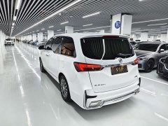 Buick GL8 Land Business Class 652T Luxury - ფოტო 15
