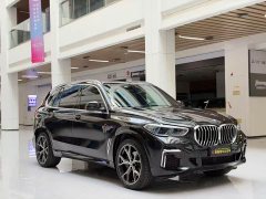 BMW X5 2022 xDrive 40Li M Sport Package - ფოტო 3