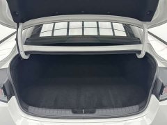 Hyundai Elantra 1.5L CVT GLX Elite - ფოტო 16