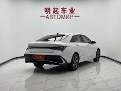Hyundai Elantra 1.5L CVT GLX Elite - ფოტო 8